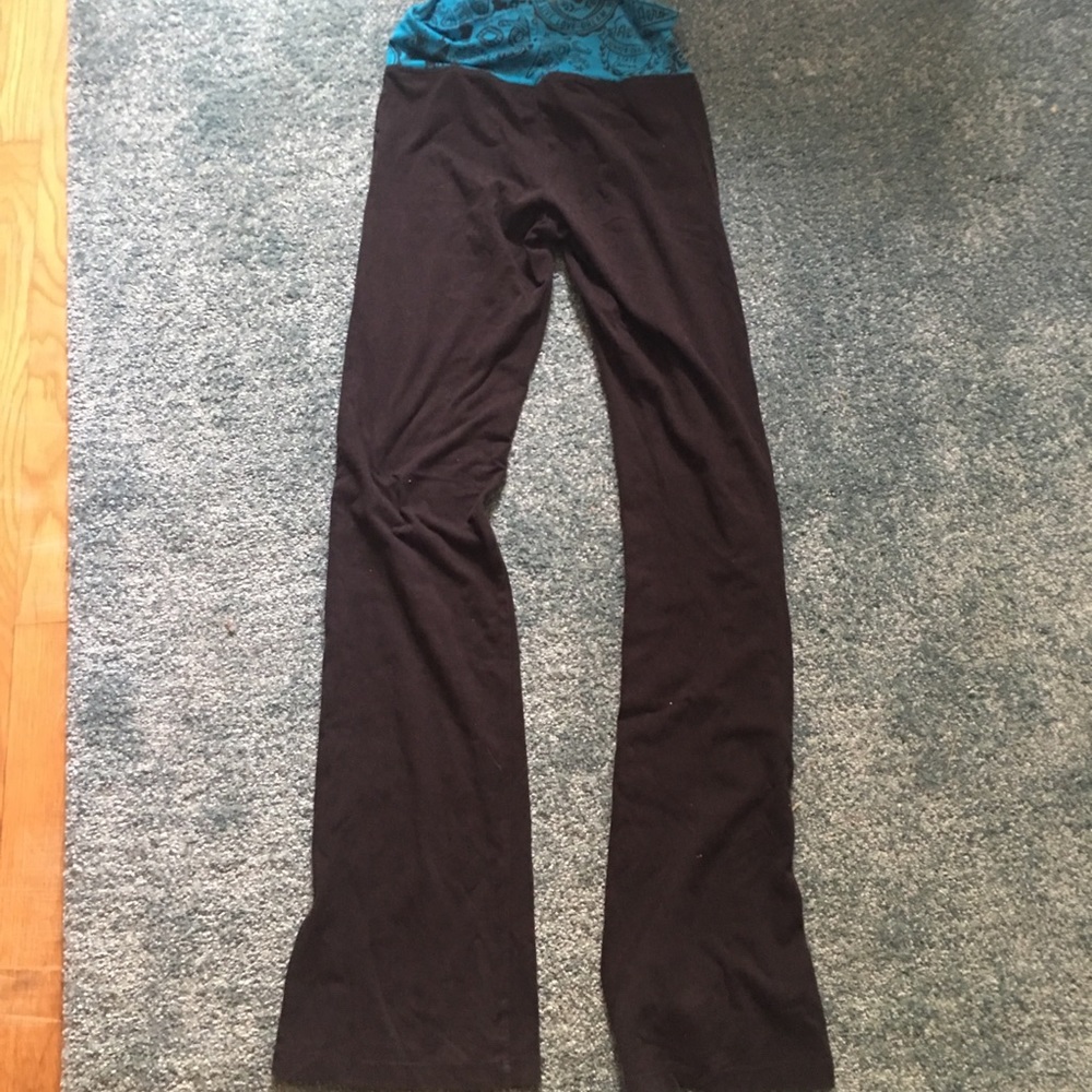 black leggings with flared bottoms